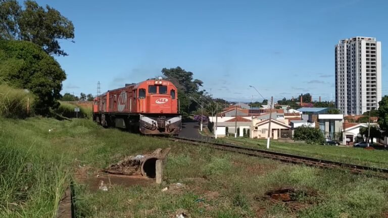 Trem da concessionária ALL